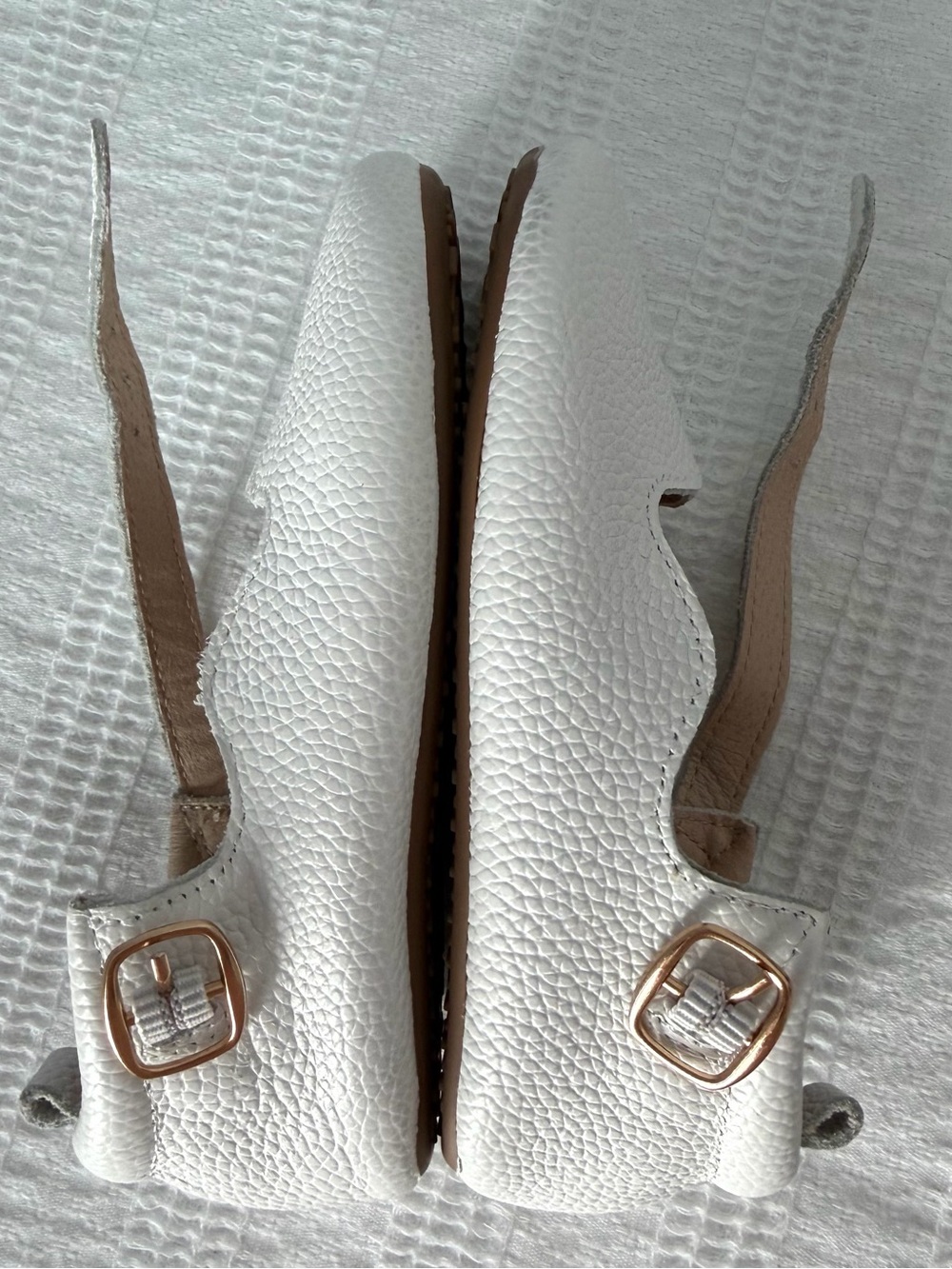 Little Love Bug - Olivia Classic White Girls Mary Jane Shoes - Picture 4 of 5
